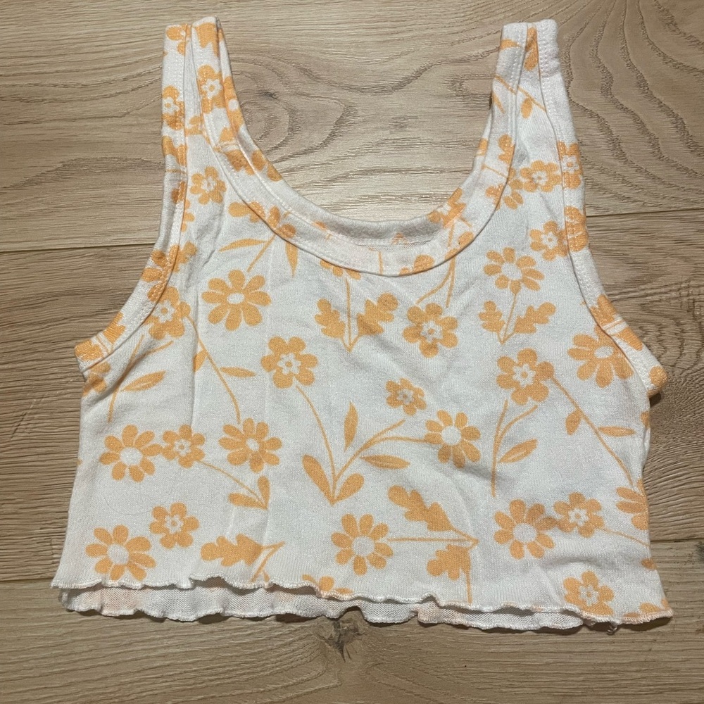 Colsie White and Orange Floral Tank Top